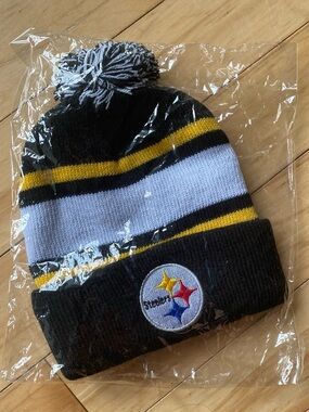 🏷️ NWT Pittsburgh Steelers x Budweiser Pom Beanie Hat
